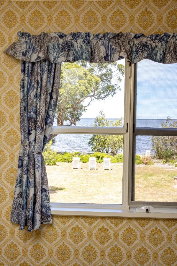 Swan Cove Beachfront Raymond Island Eksteriør bilde